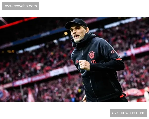 拜仁赛前训练课曝光:图赫尔高强度演练“区域切换盯人”防守新体系 拜仁赛前训练课曝光:图赫尔高强度演练“区域切换盯人”防守新体系